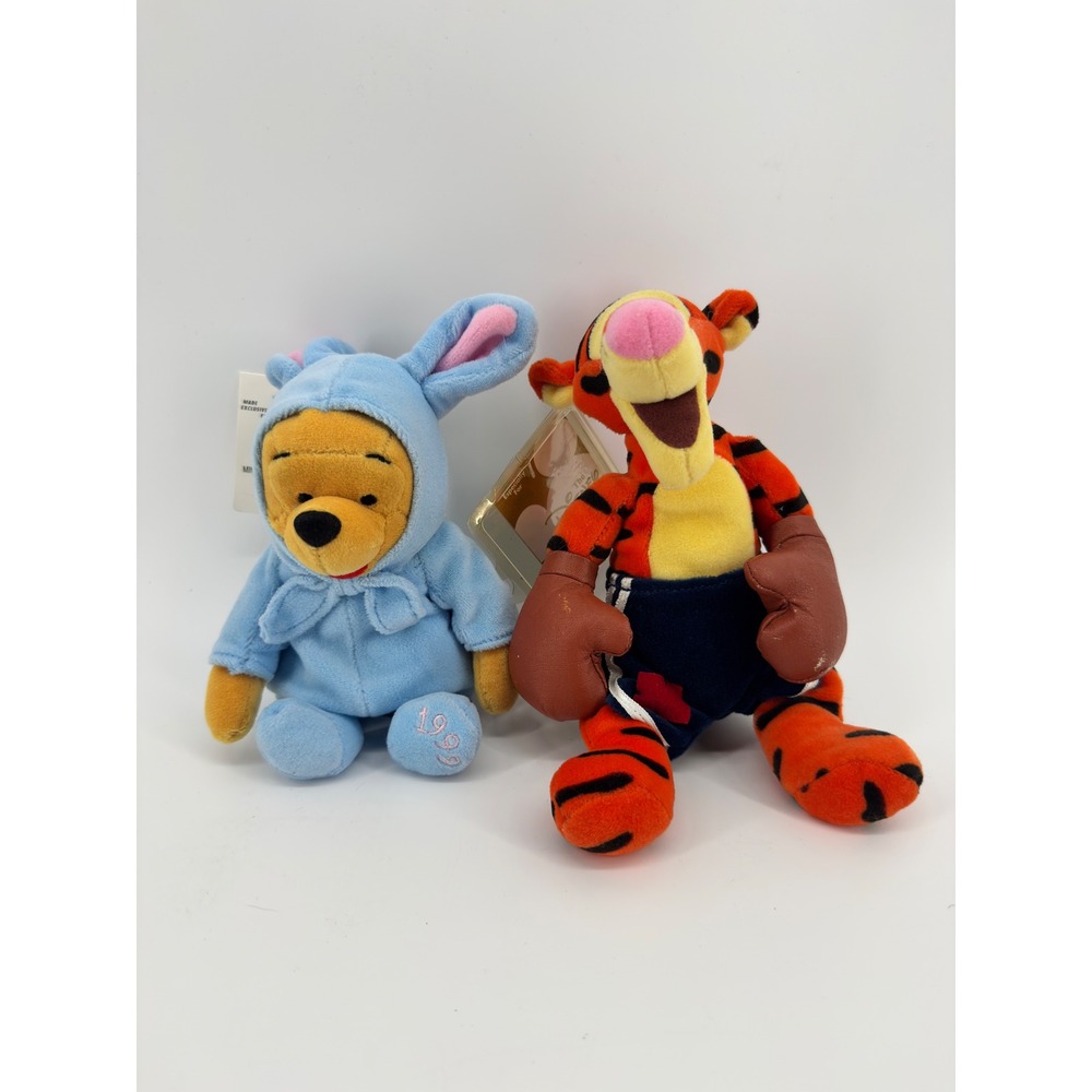VTG Disney Store Winnie the Pooh 1999 Easter Bunny & Boxer Tigger Plush Set NWT